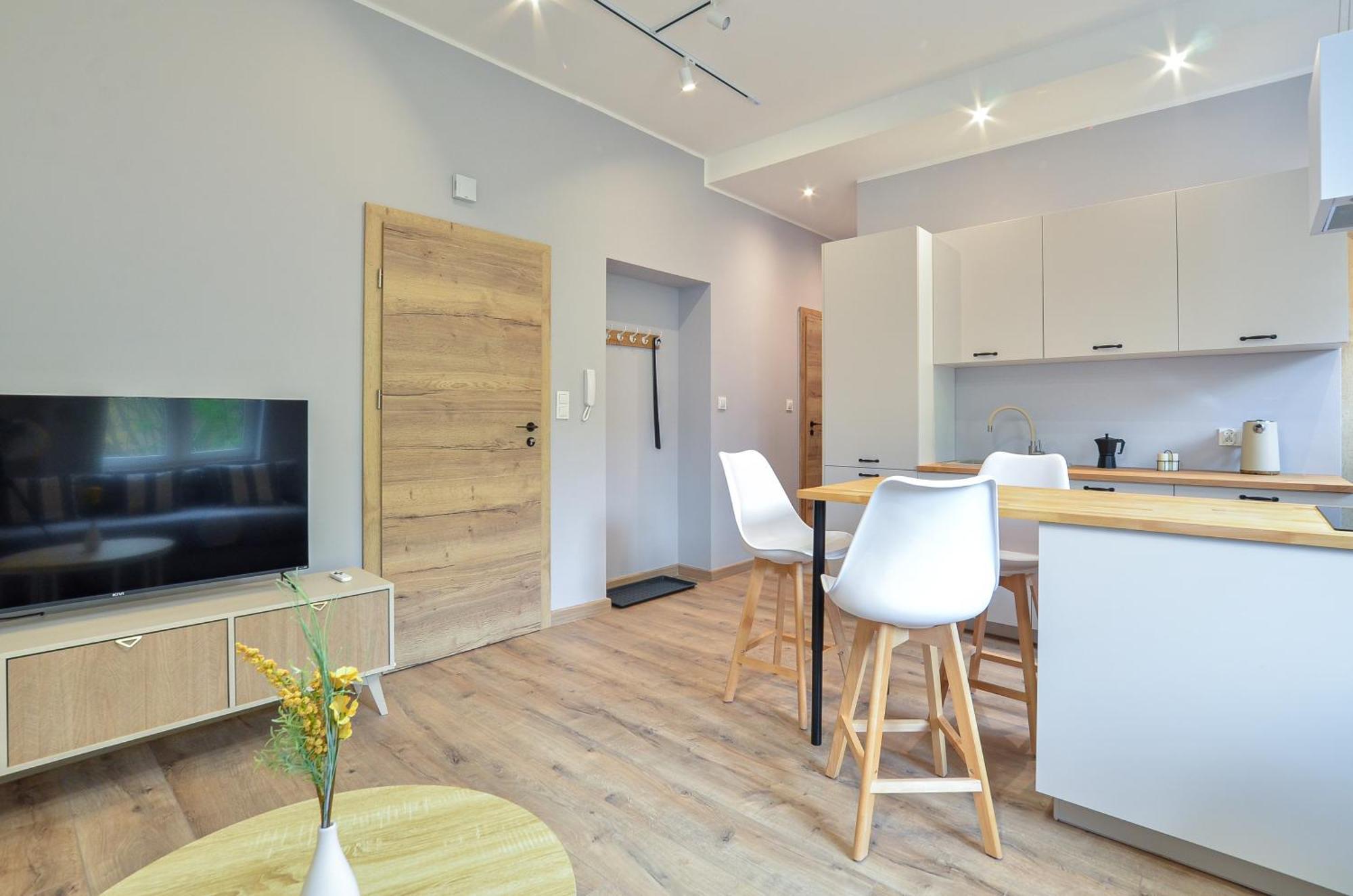Citystay Stylowe Apartamenty Przy Swietojanskiej Gdynia Exterior foto